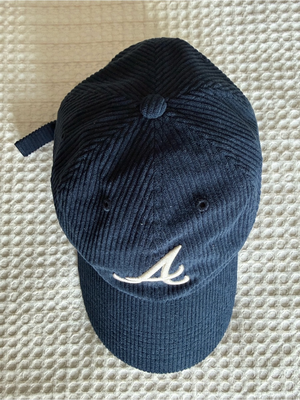 Like new ATL Braves Navy Corduroy Baseball Cap with White 'A' Emblem - Picture 3 of 6